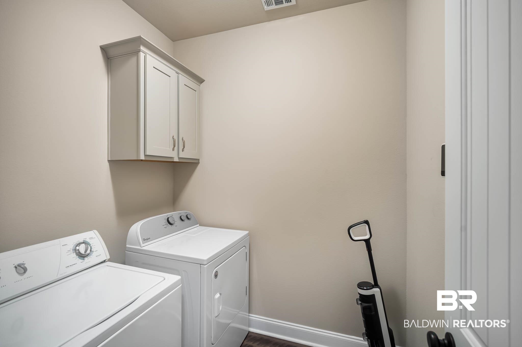 918 Gibson Court Foley, AL 36535 - Photo 9 of 23 Laundry Room
