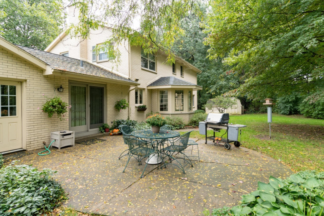 37 West Ridge Circle Kalamazoo, MI 49009 - Photo 5 of 31 West Ridge Circle-22