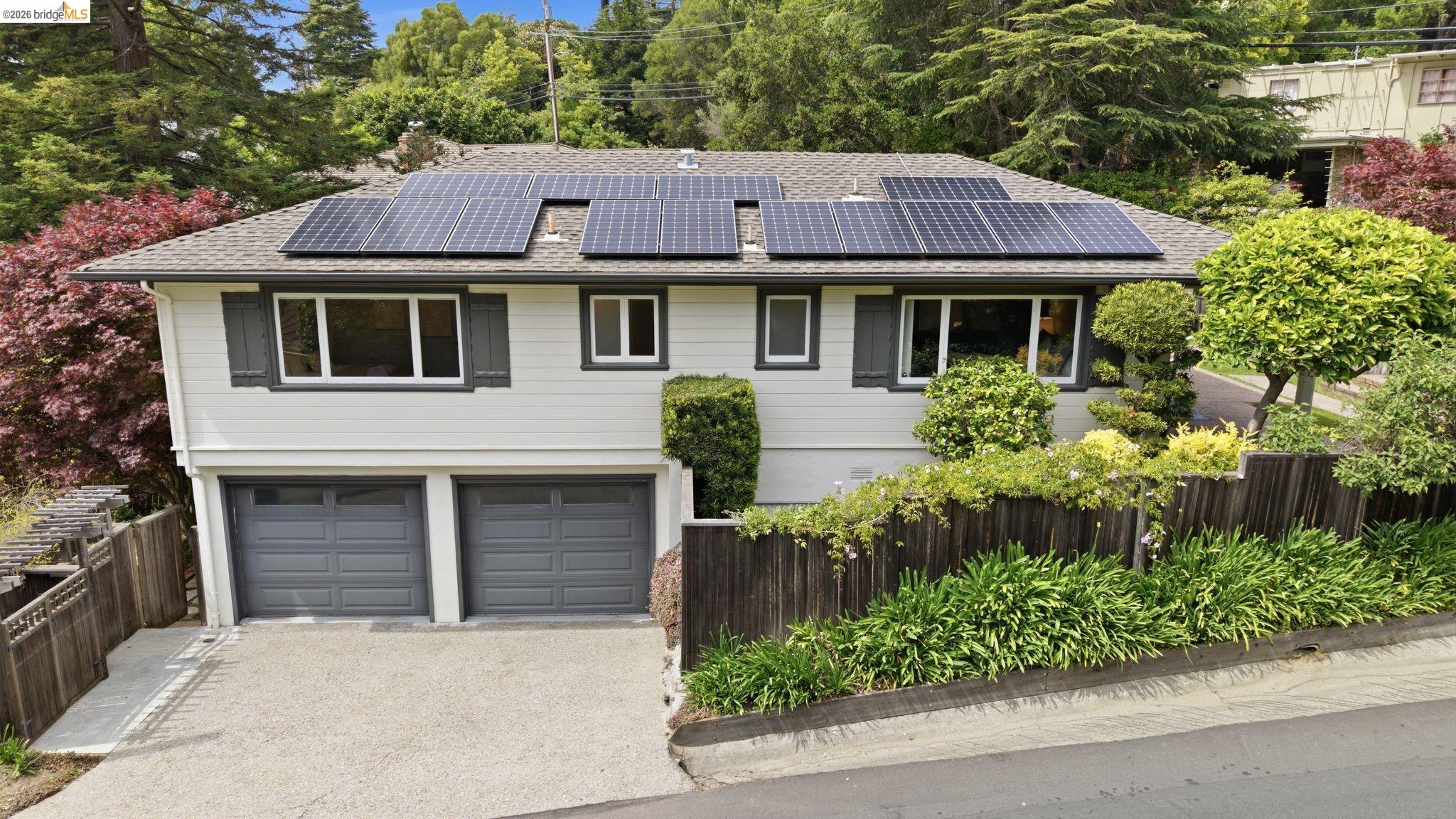 64 Highgate Road Kensington, CA 94707 - Photo 6 of 60