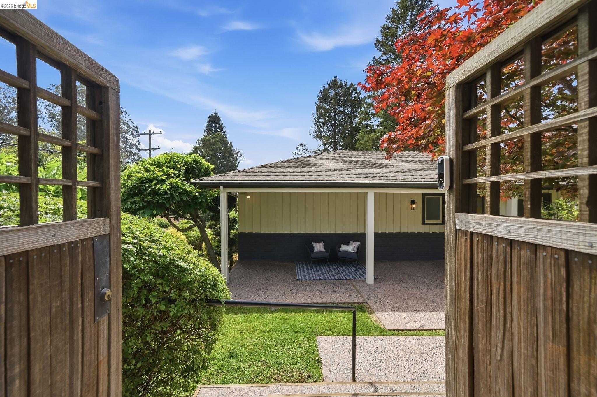 64 Highgate Road Kensington, CA 94707 - Photo 9 of 60