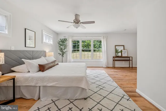 $3,400 | 1119 South Edison Street, Arlington, VA 22204