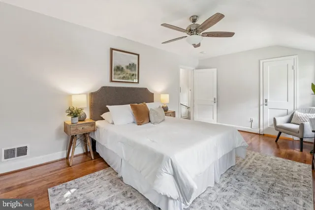 $3,400 | 1119 South Edison Street, Arlington, VA 22204