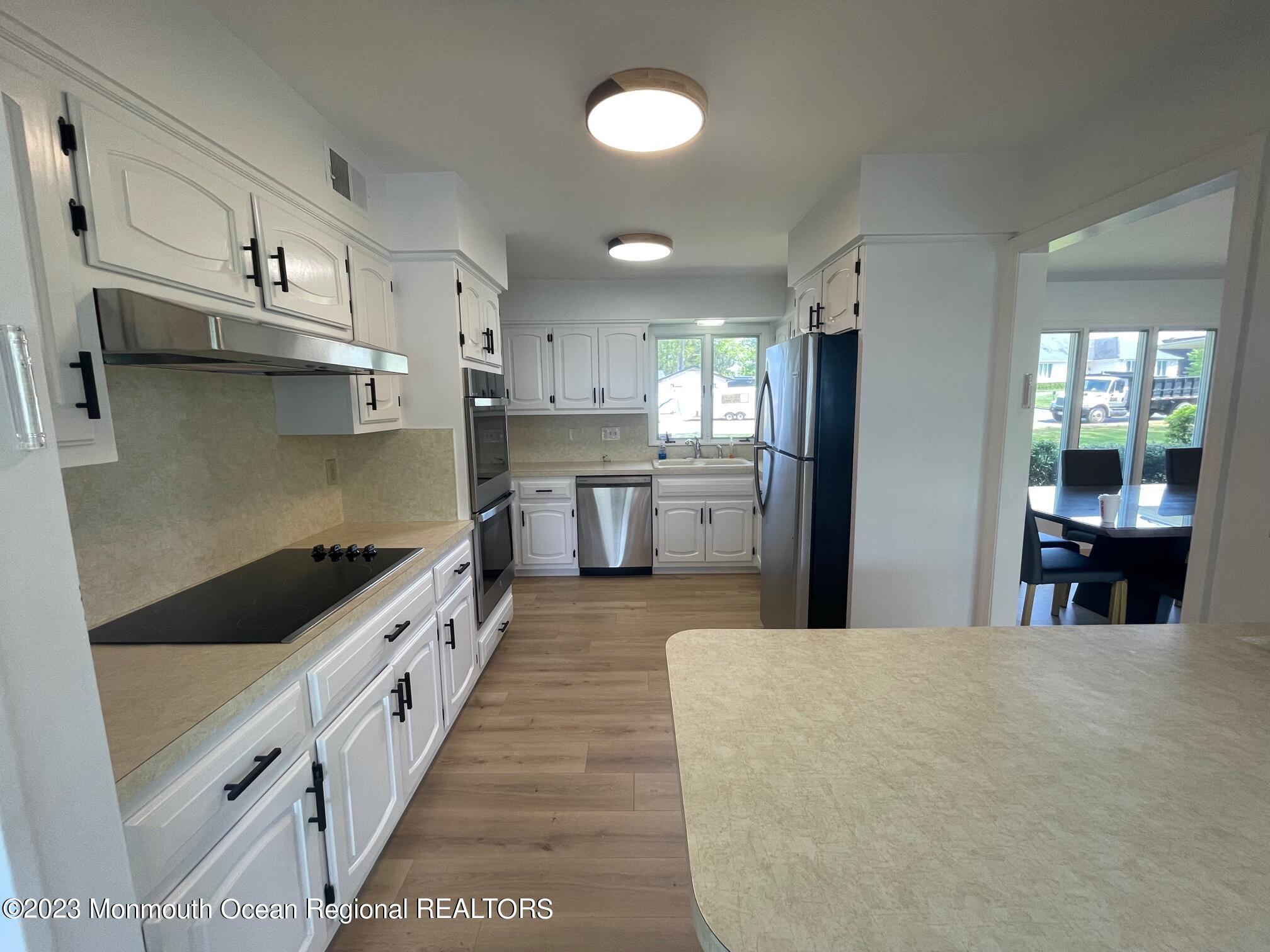 12 Greenbrier Road Oakhurst, NJ 07755 - Photo 6 of 16 IMG_6307