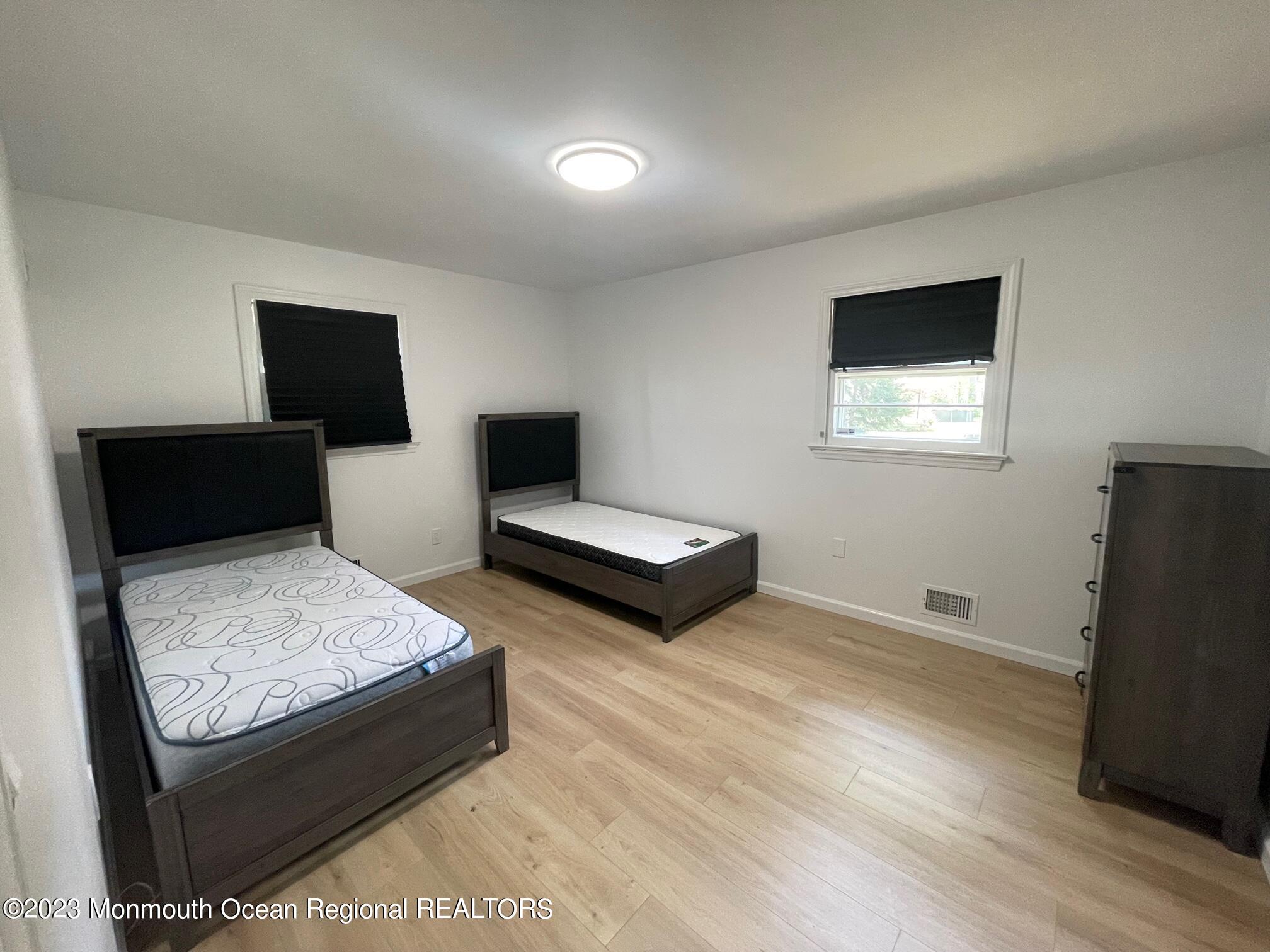 12 Greenbrier Road Oakhurst, NJ 07755 - Photo 9 of 16 IMG_6310