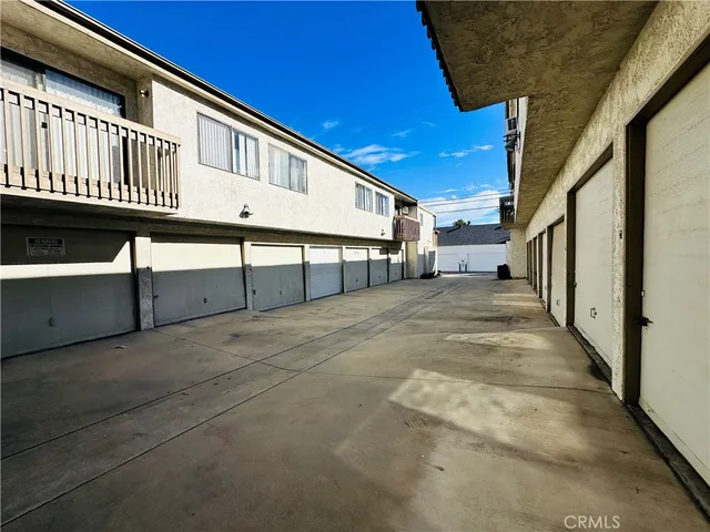 $2,500 | 4146 Elm Avenue, Unit 5, Long Beach, CA 90807