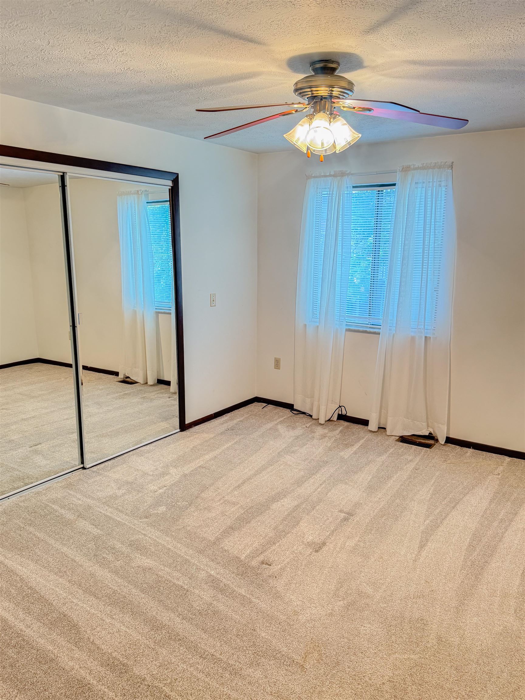 5211 West Pea Ridge Road Huntington, WV 25705 - Photo 11 of 20 Gallery Image 11