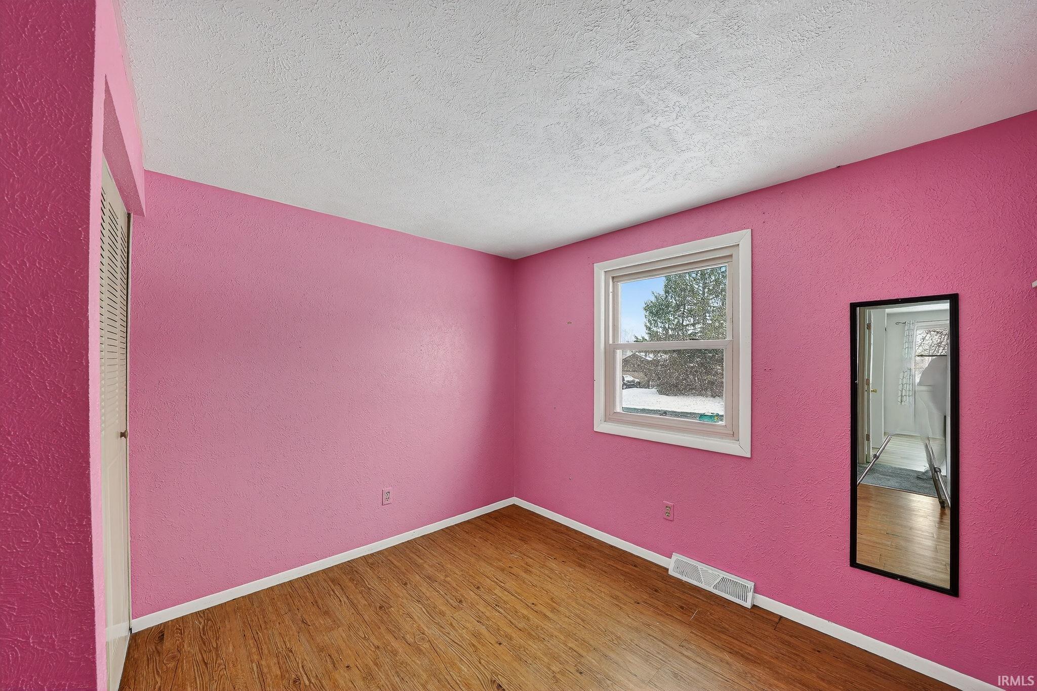 17928 Darden Road South Bend, IN 46635 - Photo 16 of 35