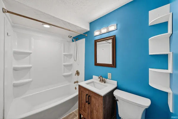 $254,900 | 17928 Darden Road, South Bend, IN 46635