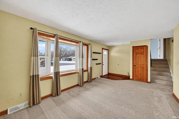 $254,900 | 17928 Darden Road, South Bend, IN 46635