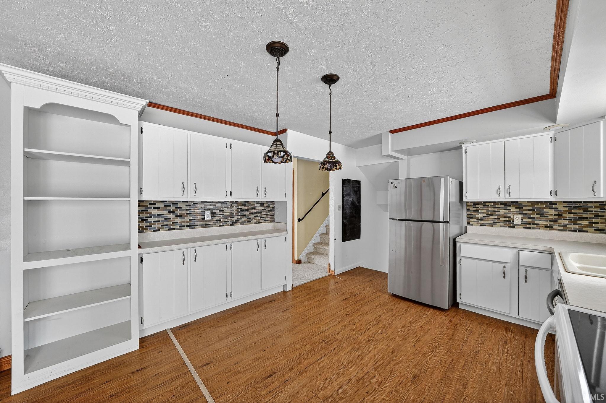 17928 Darden Road South Bend, IN 46635 - Photo 9 of 35