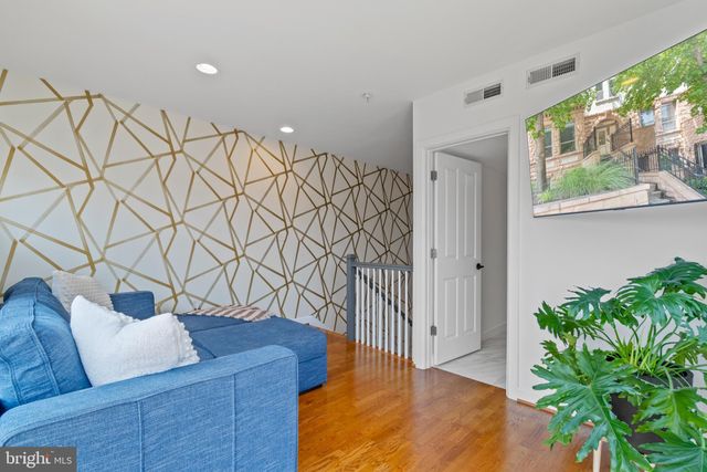 $999,000 | 1421 Chapin Street Northwest, Unit 302, Washington, DC 20009