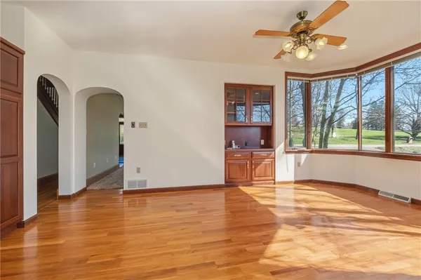 $425,000 | 739 Butler Road, Kittanning, PA 16201