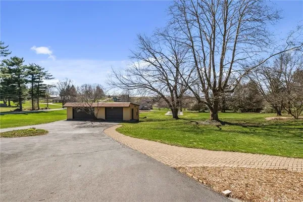 $425,000 | 739 Butler Road, Kittanning, PA 16201