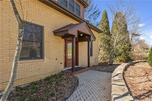 $425,000 | 739 Butler Road, Kittanning, PA 16201