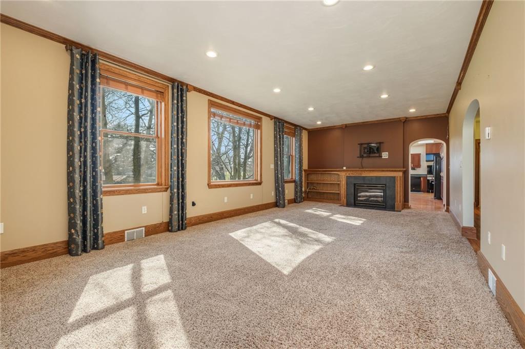 739 Butler Road Kittanning, PA 16201 - Photo 7 of 50 a view of livingroom with furniture