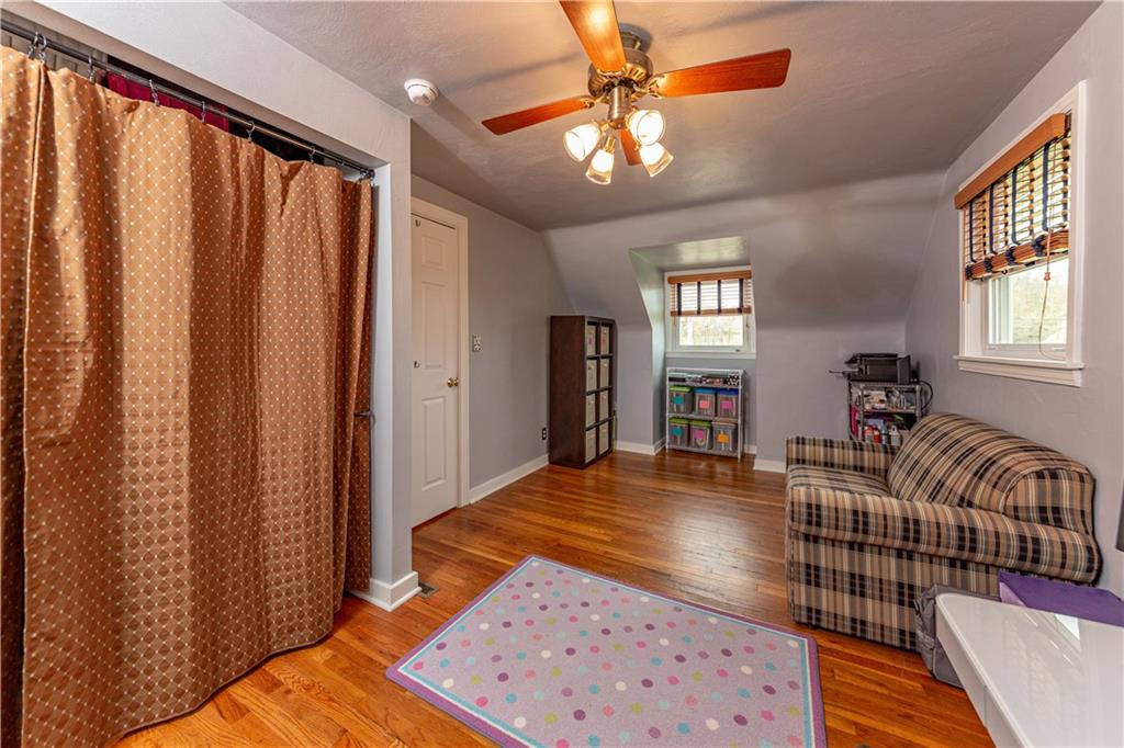 1117 Ingomar Heights Road Pittsburgh, PA 15237 - Photo 15 of 25 Gallery Image 15