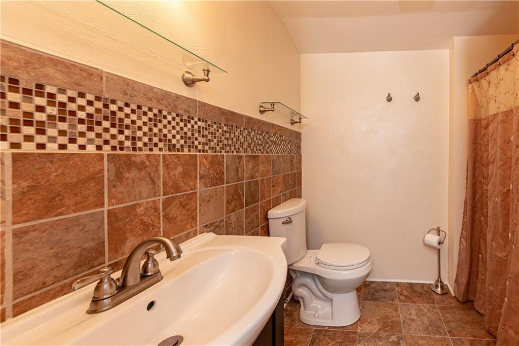 1117 Ingomar Heights Road Pittsburgh, PA 15237 - Photo 17 of 25 Gallery Image 17