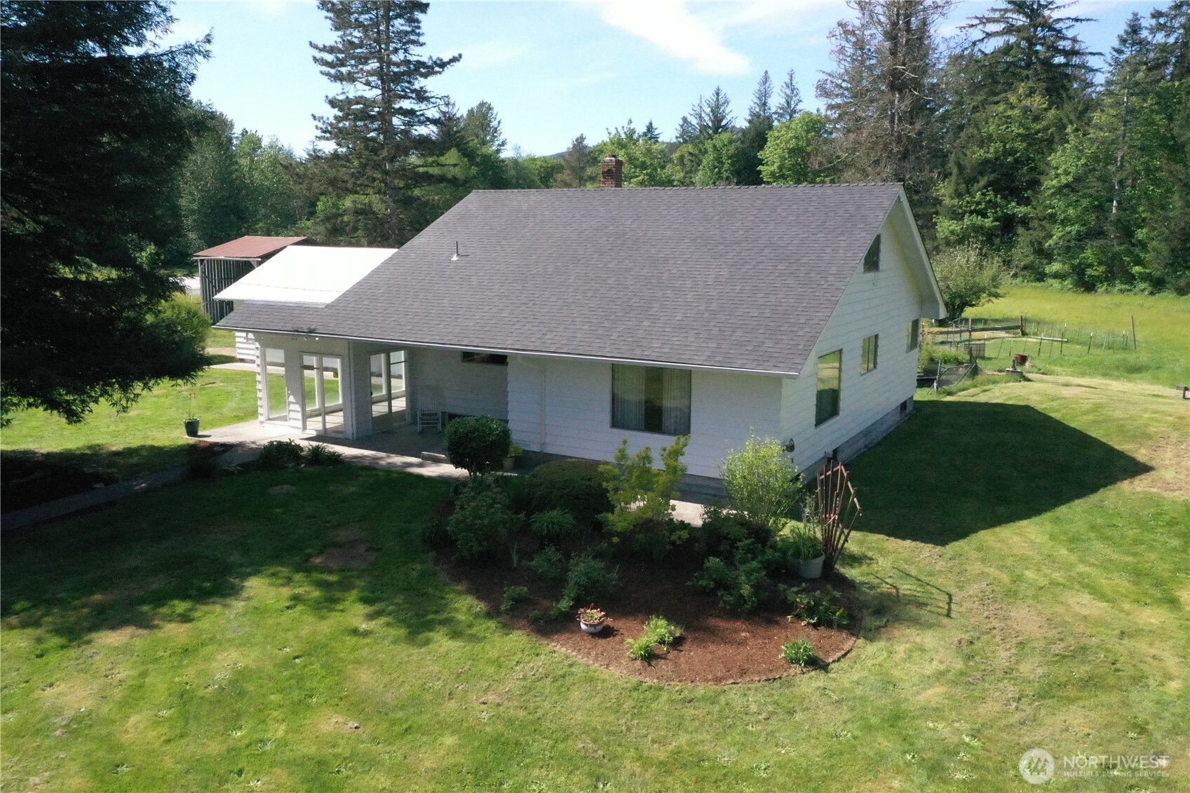 38013 Highway 2 Sultan, WA 98294 - Photo 2 of 33