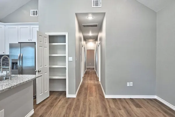 $1,350 | 11911 Nelwood Street, Willis, TX 77318