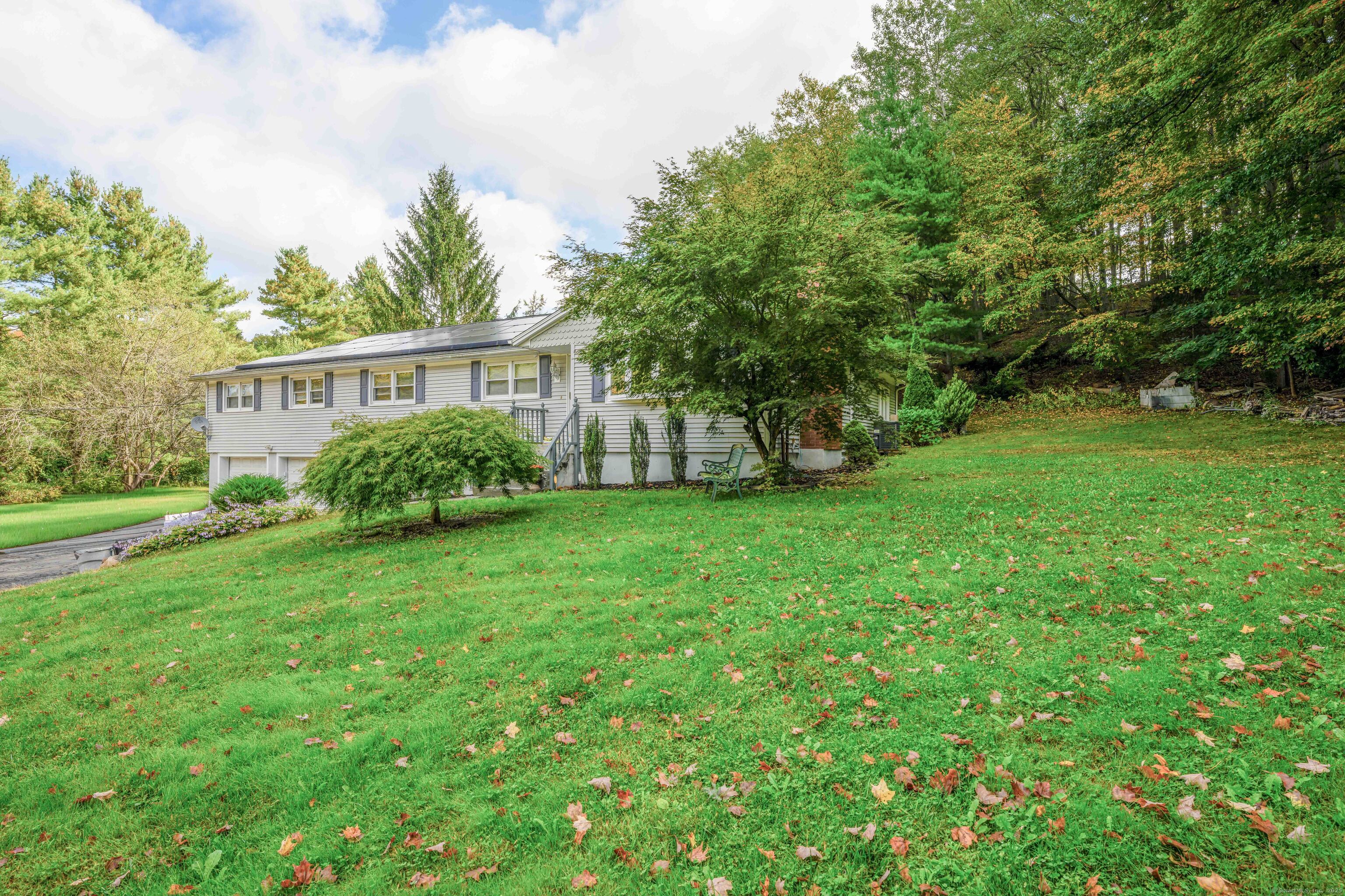 201 Rimmon Road North Haven, CT 06473 - Photo 8 of 40 a view of a house with backyard and garden