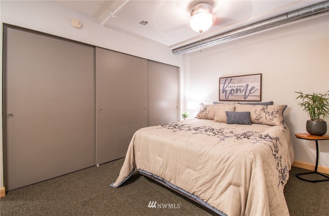 2015 Terry Avenue, Unit 105 Seattle, WA 98121 - Photo 5 of 8