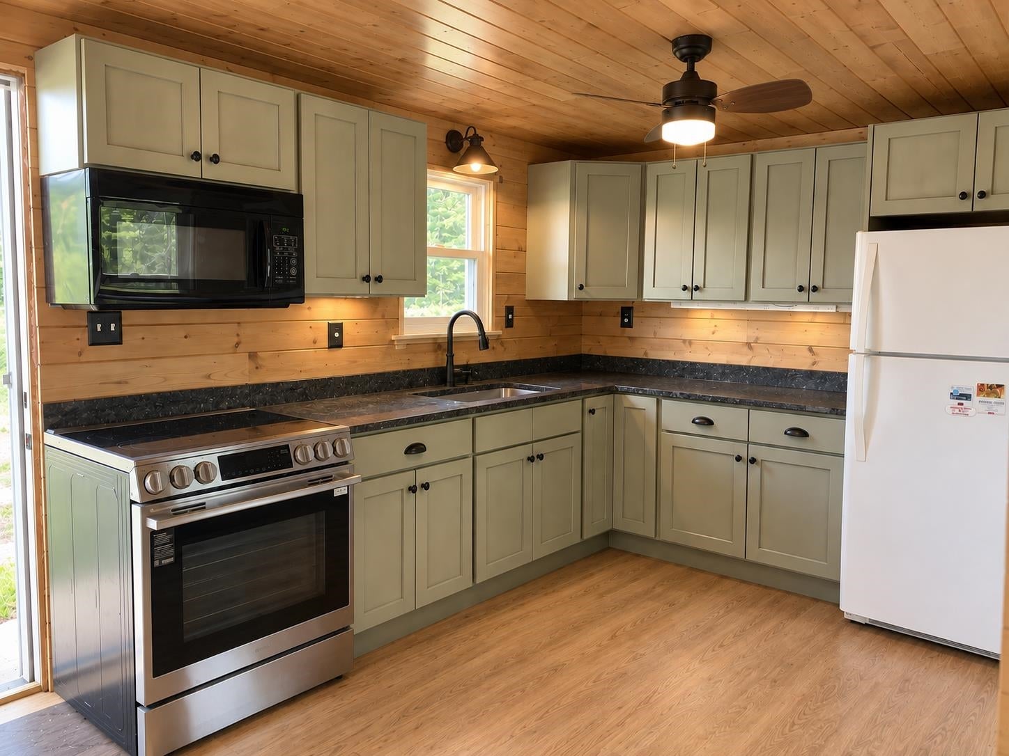 575 West Birch Road Roscommon, MI 48653 - Photo 3 of 51 Gallery Image 3