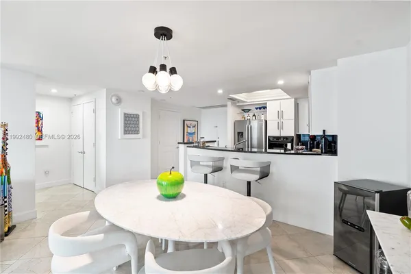 $10,500 | 3400 Southwest 27th Avenue, Unit 1604, Coconut Grove, FL 33133