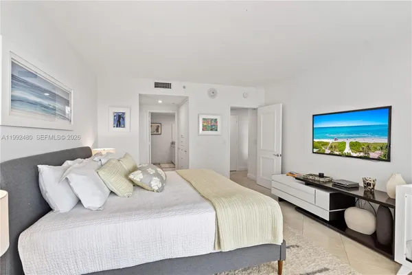 $10,500 | 3400 Southwest 27th Avenue, Unit 1604, Coconut Grove, FL 33133