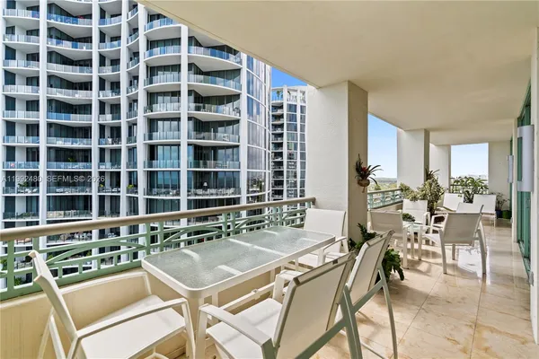 $10,500 | 3400 Southwest 27th Avenue, Unit 1604, Coconut Grove, FL 33133
