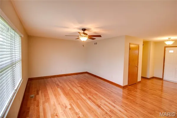 $315,000 | 1409 Elmwood Drive, Alton, IL 62002