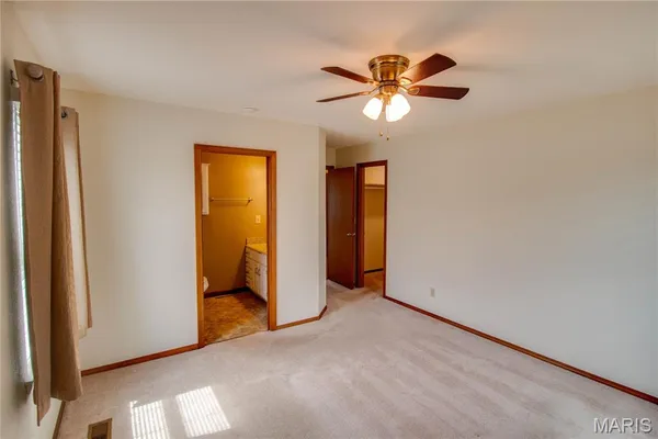 $315,000 | 1409 Elmwood Drive, Alton, IL 62002