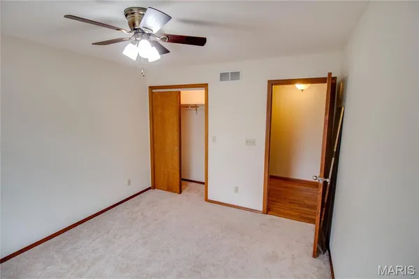 $315,000 | 1409 Elmwood Drive, Alton, IL 62002
