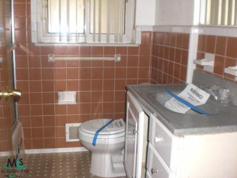 4735 East 13 Mile Road Warren, MI 48092 - Photo 8 of 12 197351-7.JPG