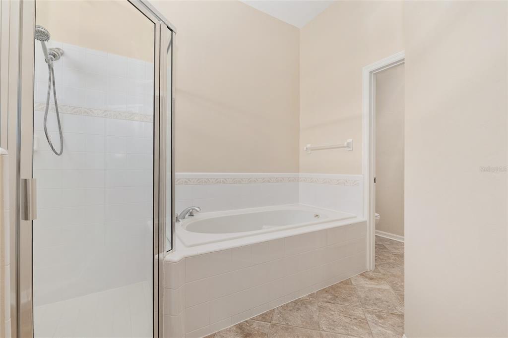 8632 Southwest 76th Place Gainesville, FL 32608 - Photo 24 of 51