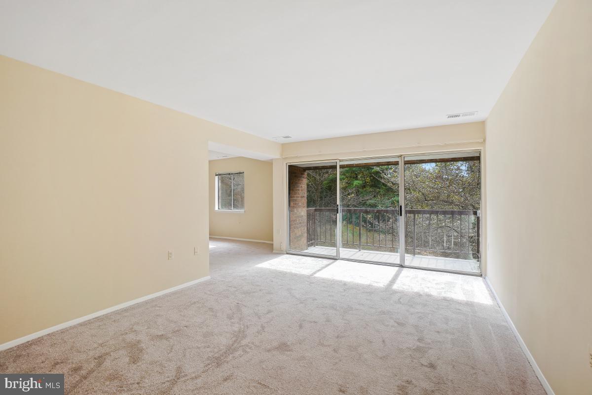 18610 Walkers Choice Road, Unit 18610 Gaithersburg, MD 20886 - Photo 6 of 30