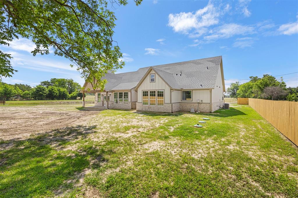 1425 Co Road Kaufman, TX 75142 - Photo 33 of 36