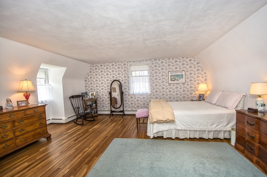 53 Old Coach Road Cohasset, MA 02025 - Photo 11 of 17 Gallery Image 11