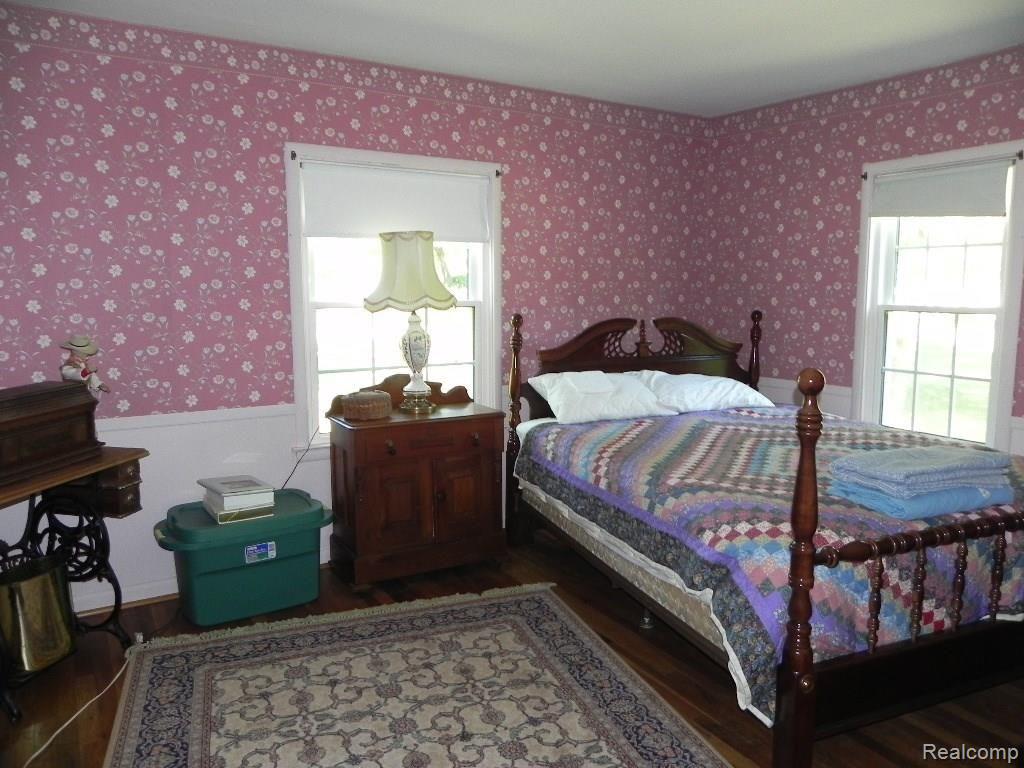 8254 Perry Lake Road Clarkston, MI 48348 - Photo 25 of 33 MASTER - BEDROOM 1 OF 3