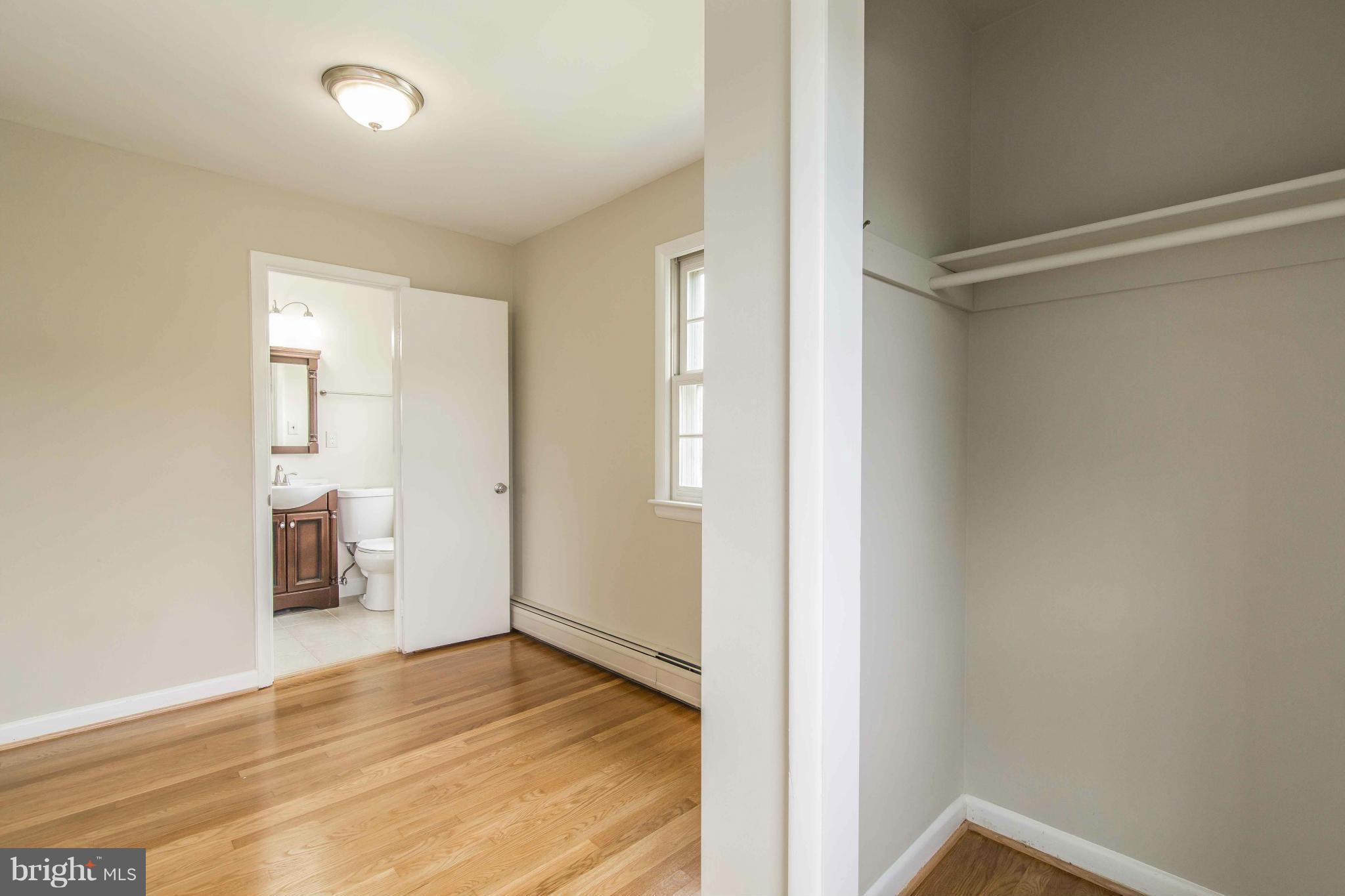10009 Belhaven Road Bethesda, MD 20817 - Photo 22 of 26 Bedroom (Master)