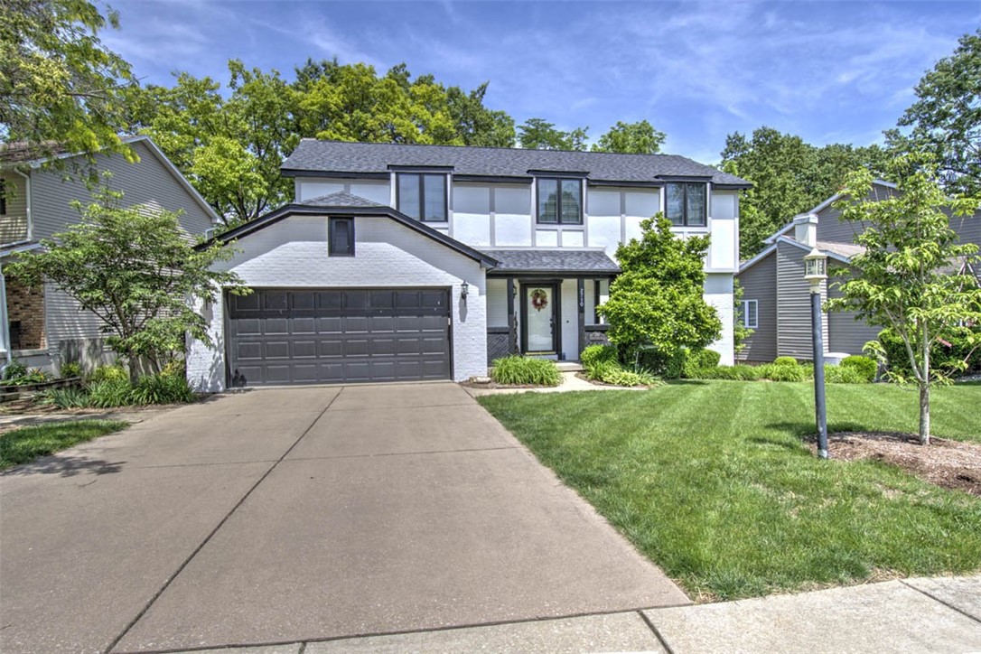 2710 South Forrest Green Drive Decatur, IL 62521 - Photo 1 of 41 Gallery Image 1