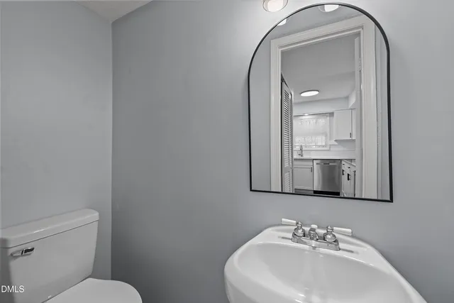 $263,000 | 1130 Nottingham Circle, Cary, NC 27511