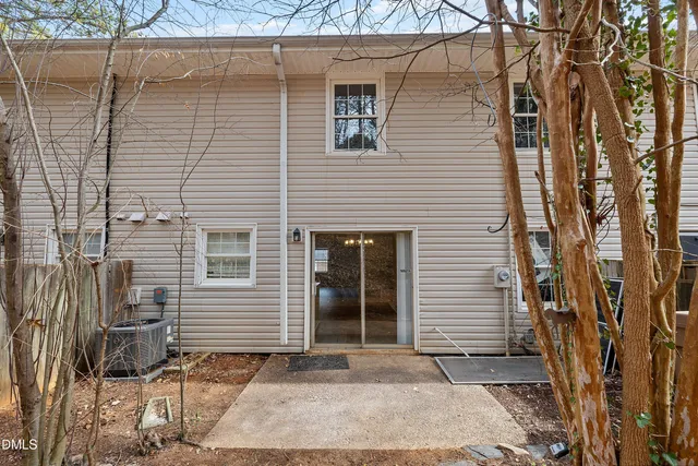 $263,000 | 1130 Nottingham Circle, Cary, NC 27511