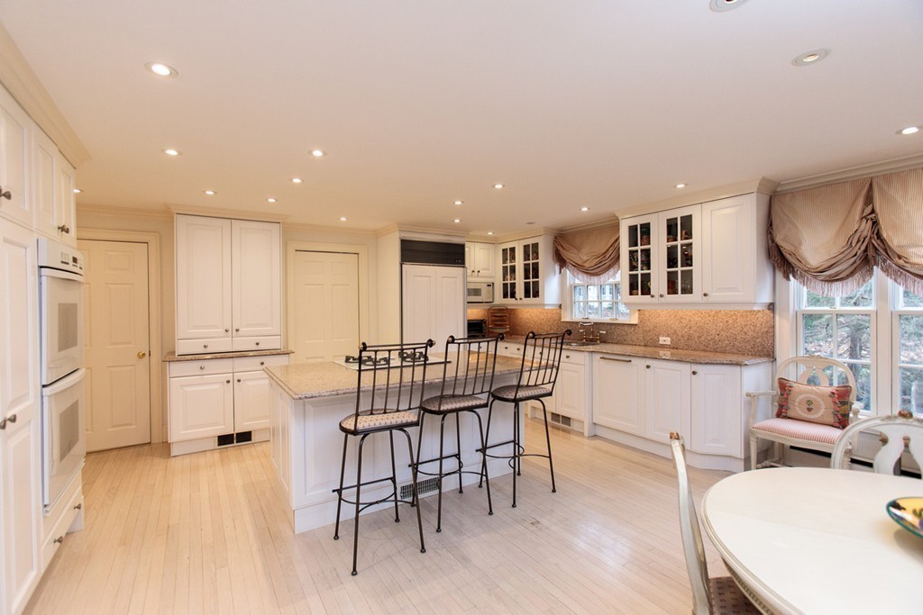 30 Bellevue Road Wellesley, MA 02481 - Photo 12 of 22