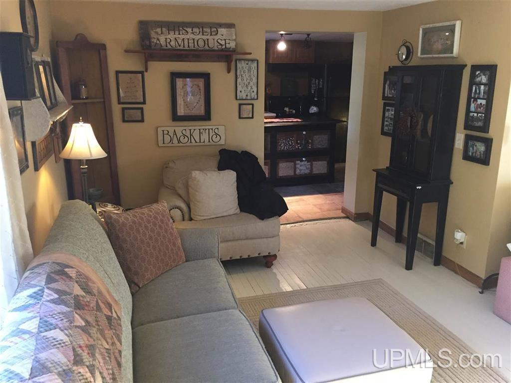 339 County Road Negaunee, MI 49866 - Photo 8 of 24