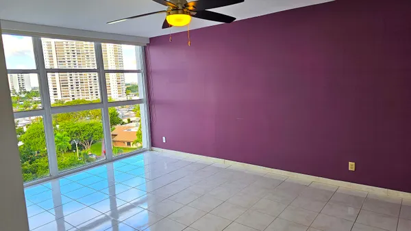 $2,250 | 400 Leslie Drive, Unit 807, Hallandale Beach, FL 33009