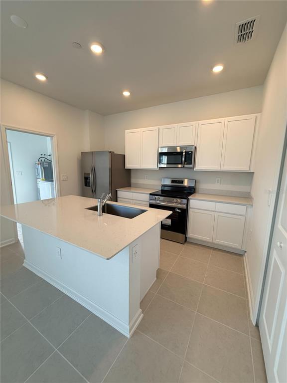 2332 Rider Rain Lane Apopka, FL 32703 - Photo 7 of 20