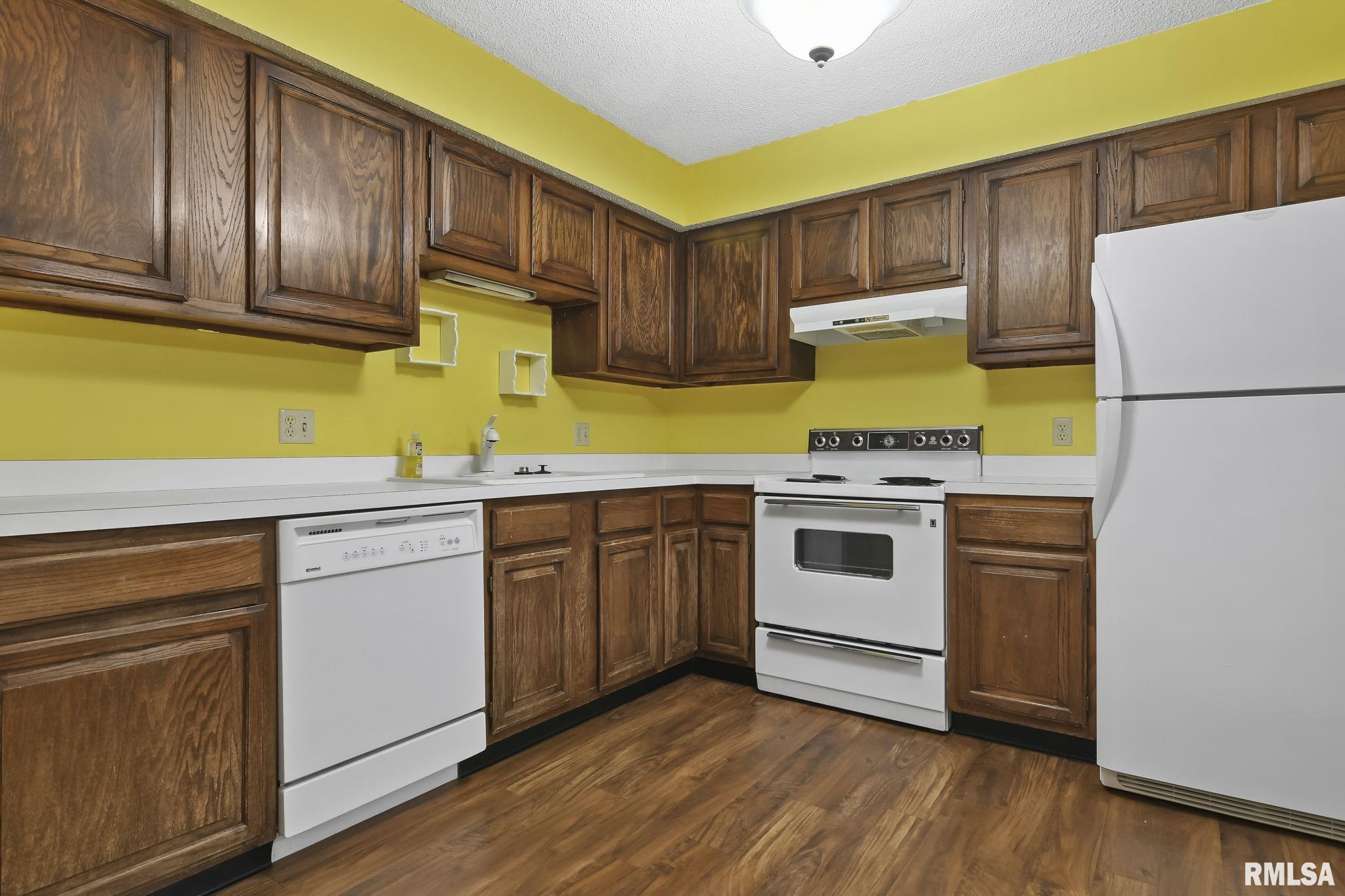 160 # 9 N Durkin Drive Springfield, IL 62704 - Photo 11 of 29