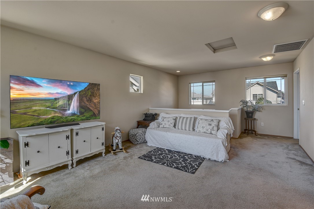 4002 153rd Place Southeast Bothell, WA 98012 - Photo 13 of 25
