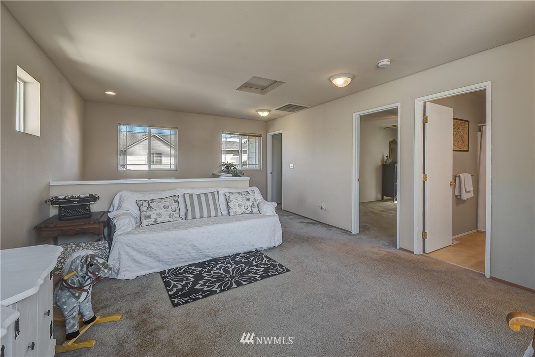 4002 153rd Place Southeast Bothell, WA 98012 - Photo 14 of 25