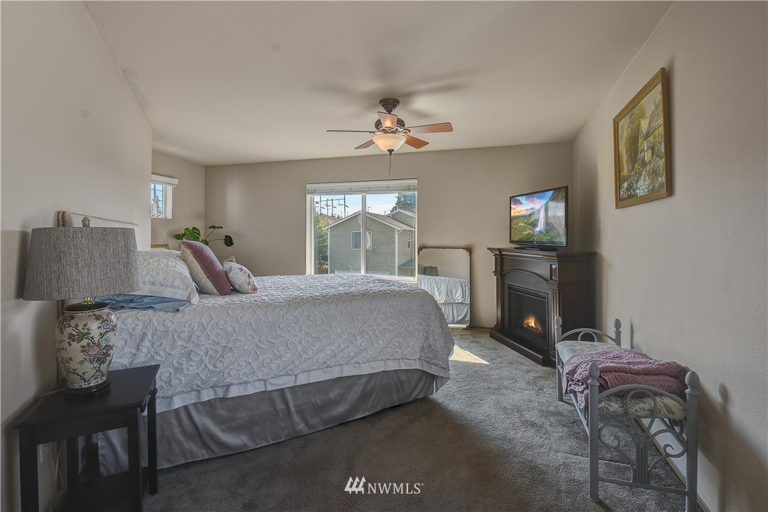 4002 153rd Place Southeast Bothell, WA 98012 - Photo 16 of 25